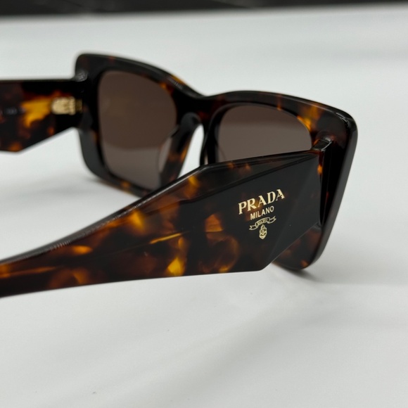 NEW PR 08YS 01V8C1 PRADA BROWN BUTTERFLY SPR 08Y 01V8C1 WOMEN SUNGLASSES - Picture 9 of 12